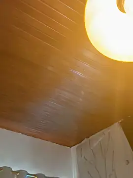 emmily d online show from 04-15-26, 07:58