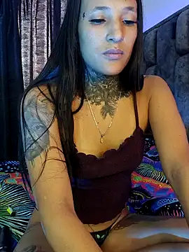 Snapshot of Nicole420squirt chatting on 12-06-24, 03:33 Nicole420squirt online show from 12-06-24, 03:33