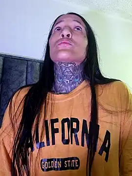 Snapshot of Nicole420squirt chatting on 03-19-25, 02:37 Nicole420squirt online show from 03-19-25, 02:37