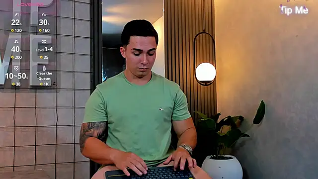 Ryan Hunt online show from 01-20-25, 01:18