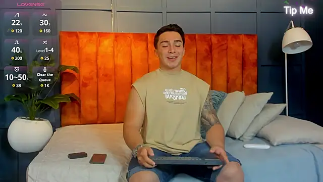 Ryan Hunt online show from 01-25-25, 07:17