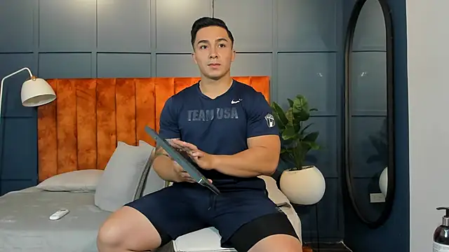 Ryan Hunt online show from 02-08-25, 12:50