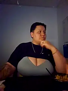 Snapshot of DevilDahm chatting on 12-30-24, 11:38 DevilDahm online show from 12-30-24, 11:38