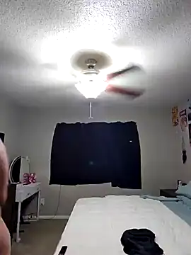 Snapshot of DevilDahm chatting on 02-14-25, 02:33 DevilDahm online show from 02-14-25, 02:33