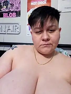 Snapshot of DevilDahm chatting on 03-12-25, 02:41 DevilDahm online show from 03-12-25, 02:41