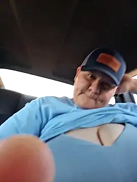 Snapshot of DevilDahm chatting on 03-20-25, 08:08 DevilDahm online show from 03-20-25, 08:08