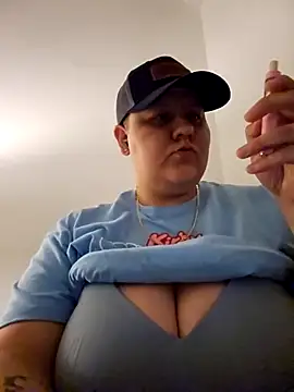 Snapshot of DevilDahm chatting on 03-20-25, 11:45 DevilDahm online show from 03-20-25, 11:45