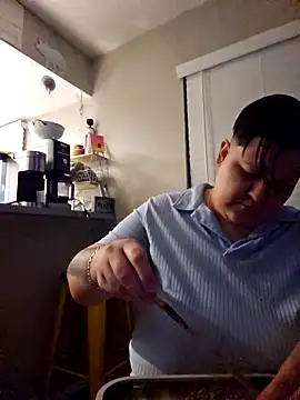 Snapshot of DevilDahm chatting on 09-17-25, 04:03 DevilDahm online show from 09-17-25, 04:03