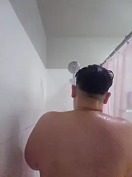 Snapshot of DevilDahm chatting on 09-18-25, 01:02 DevilDahm online show from 09-18-25, 01:02