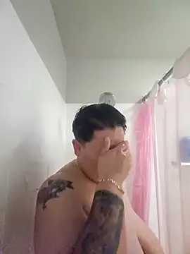 Snapshot of DevilDahm chatting on 10-07-25, 12:57 DevilDahm online show from 10-07-25, 12:57