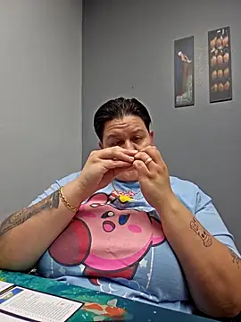 Snapshot of DevilDahm chatting on 10-11-25, 02:37 DevilDahm online show from 10-11-25, 02:37