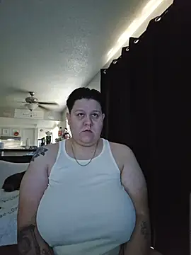 Snapshot of DevilDahm chatting on 11-01-25, 07:16 DevilDahm online show from 11-01-25, 07:16