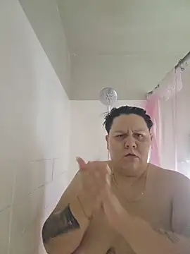 Snapshot of DevilDahm chatting on 11-13-25, 06:45 DevilDahm online show from 11-13-25, 06:45