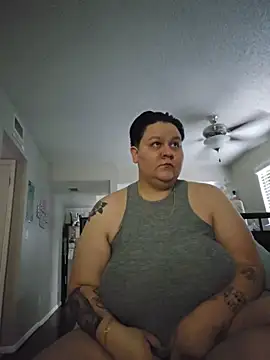 Snapshot of DevilDahm chatting on 11-16-25, 07:08 DevilDahm online show from 11-16-25, 07:08