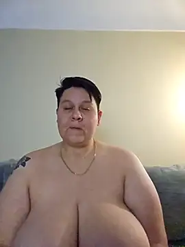 Snapshot of DevilDahm chatting on 05-24-26, 06:29 DevilDahm online show from 05-24-26, 06:29
