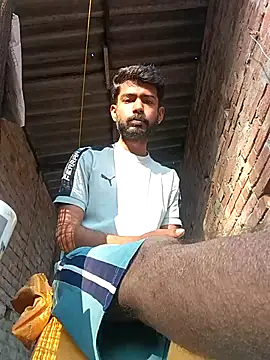 NICK IN online show from 11-19-25, 01:27