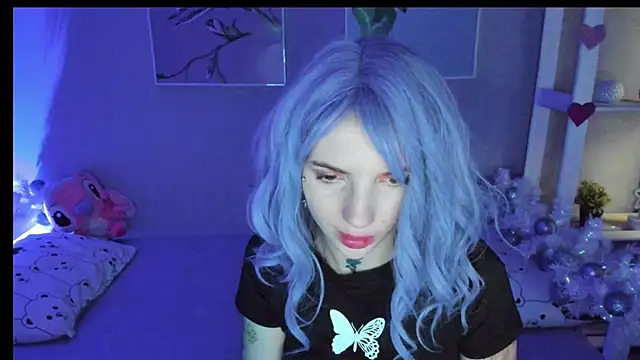 Snapshot of AnneTenet chatting on 12-19-24, 09:18 AnneTenet online show from 12-19-24, 09:18