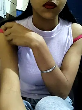 Snapshot of Miss_saniya chatting on 01-21-25, 02:33 Miss saniya online show from 01-21-25, 02:33