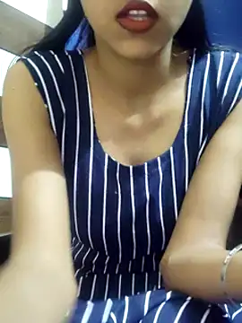 Snapshot of Miss_saniya chatting on 01-22-25, 10:18 Miss saniya online show from 01-22-25, 10:18