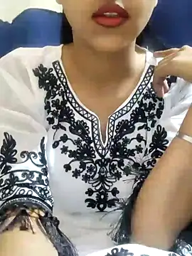 Snapshot of Miss_saniya chatting on 02-12-25, 09:42 Miss saniya online show from 02-12-25, 09:42