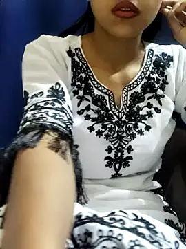 Snapshot of Miss_saniya chatting on 02-13-25, 02:34 Miss saniya online show from 02-13-25, 02:34