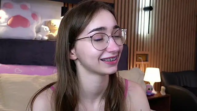 PollyBeev online show from 11-16-25, 07:25