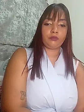 Snapshot of GORGEOUSLIPS chatting on 11-09-25, 03:21 GORGEOUSLIPS online show from 11-09-25, 03:21