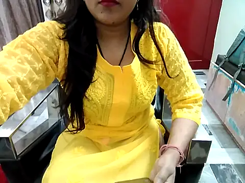 aarushi sharmaa online show from 09-12-25, 03:34