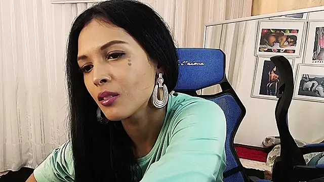 MOMMYJEVAA online show from 11-26-25, 08:54