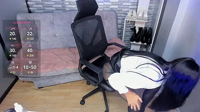 coniie jhons online show from 02-03-25, 02:24