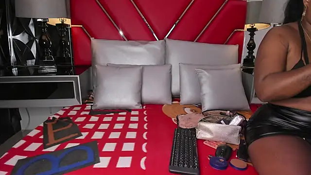 KeniaMuller online show from 10-05-25, 12:36