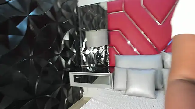 KeniaMuller online show from 10-17-25, 11:57