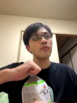 ryusei18570 online show from 09-23-25, 11:35