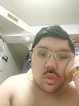 zeusu0095 online show from 10-28-25, 09:02