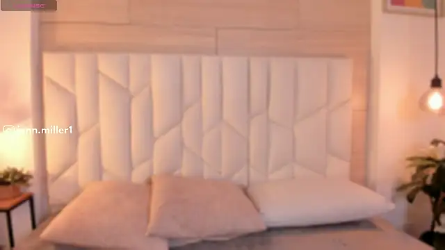 Jennmiiller  online show from 04-07-26, 12:16