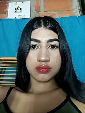 Snapshot of Julix_A chatting on 02-20-25, 08:17 Julix A online show from 02-20-25, 08:17