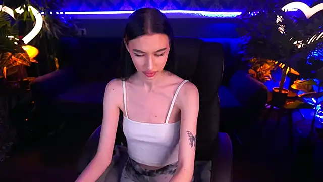 Snow WhiteeeX online show from 01-16-25, 01:47