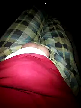 Snapshot of reelciii21 chatting on 01-10-25, 03:06 reelciii21 online show from 01-10-25, 03:06