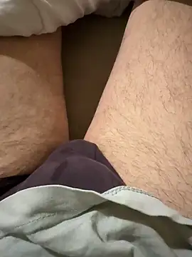 Snapshot of reelciii21 chatting on 03-03-25, 06:01 reelciii21 online show from 03-03-25, 06:01