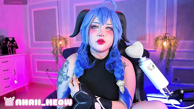 AHRI LEE online show from 02-01-25, 02:16