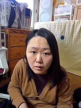 Snapshot of rami0428 chatting on 01-11-26, 05:45 rami0428 online show from 01-11-26, 05:45