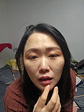 Snapshot of rami0428 chatting on 02-12-26, 03:56 rami0428 online show from 02-12-26, 03:56