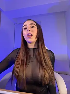 Lanataylor- online show from 09-10-25, 01:27