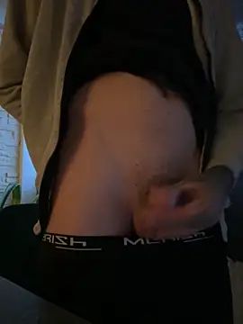 Snapshot of hottwoboys chatting on 12-10-24, 07:37 hottwoboys online show from 12-10-24, 07:37