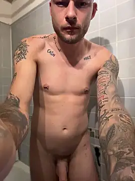 hottwoboys online show from 06-18-26, 06:34