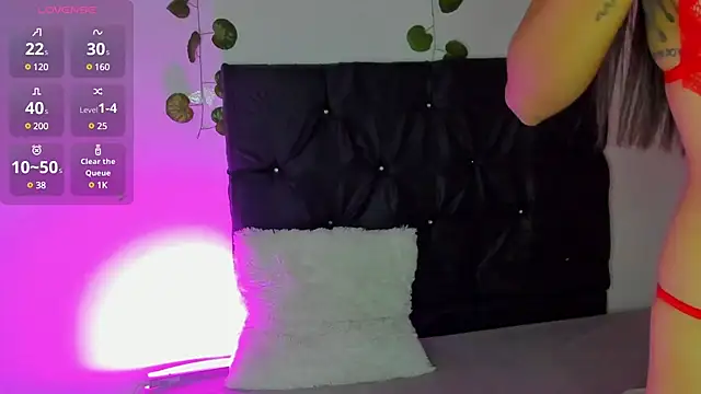 Natasha by online show from 12-20-24, 01:22