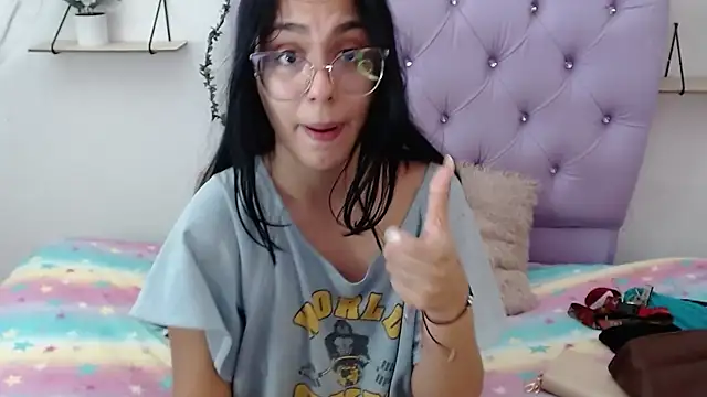 Snapshot of Freyja_01 chatting on 12-03-25, 10:30 Freyja 01 online show from 12-03-25, 10:30