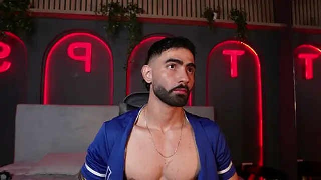 Austin bolt online show from 10-24-25, 02:41