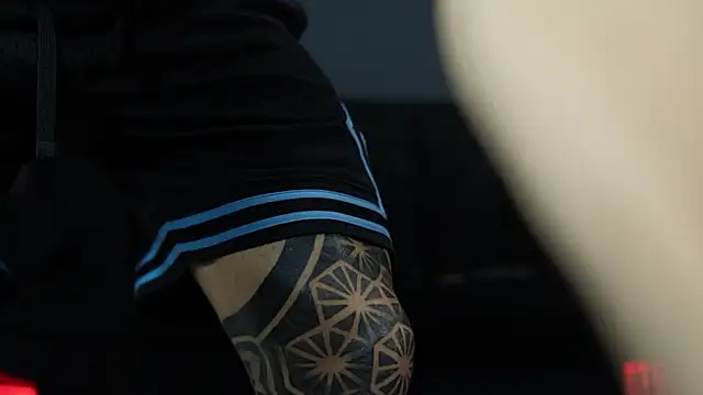 Austin bolt online show from 11-30-25, 02:37