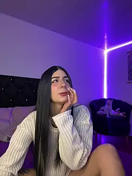 Alice woodville online show from 12-15-24, 02:41